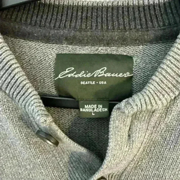 Eddie Bauer Gray Knit Henley Pullover Sweater Men's Size Large - Picture 3 of 15